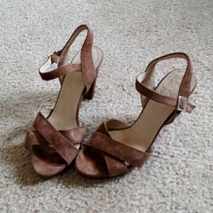 Boden Block Tan Heel Sandals